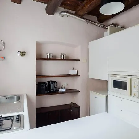 Apartmán Casetta Al Piazzo- Historic Center-parking *