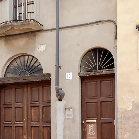 Casetta Al Piazzo- Historic Center-parking Apartmán *